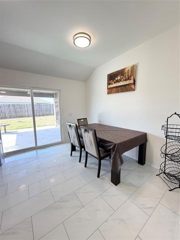 1801 Hannah Lane, Oklahoma City, OK 73127