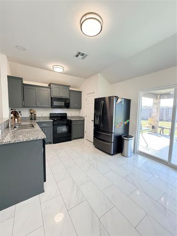 1801 Hannah Lane, Oklahoma City, OK 73127