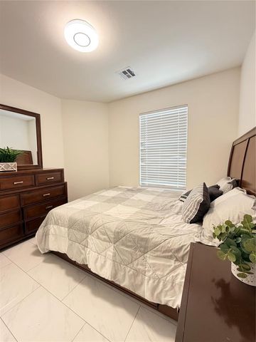 1801 Hannah Lane, Oklahoma City, OK 73127