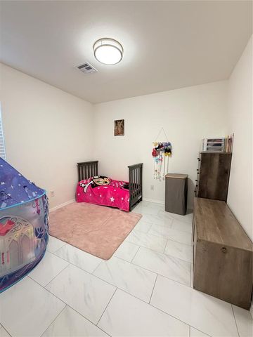1801 Hannah Lane, Oklahoma City, OK 73127