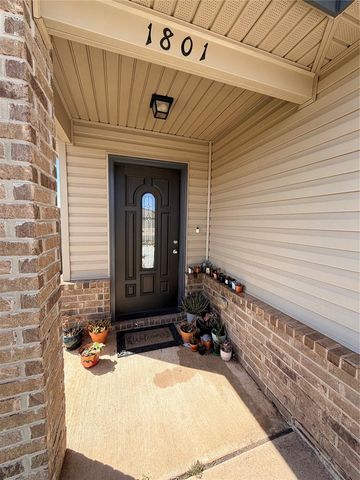 1801 Hannah Lane, Oklahoma City, OK 73127