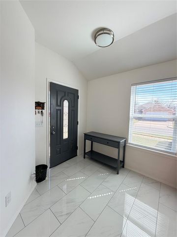1801 Hannah Lane, Oklahoma City, OK 73127