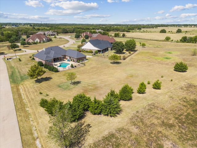 287 Pheasant Hill Drive, Mclendon Chisholm, TX 75032