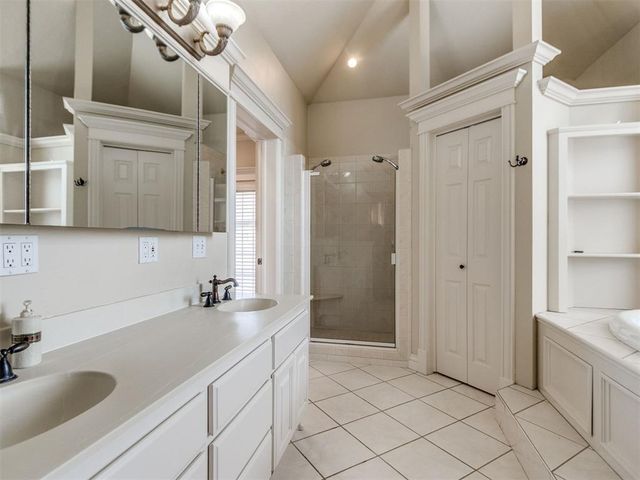 4832 Montrose Drive, Del City, OK 73115