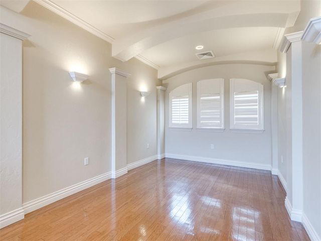 4832 Montrose Drive, Del City, OK 73115