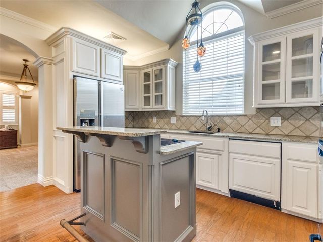 4832 Montrose Drive, Del City, OK 73115