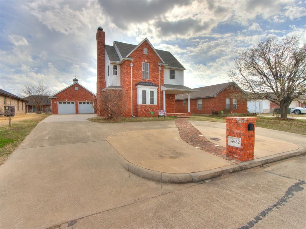 4832 Montrose Drive, Del City, OK 73115