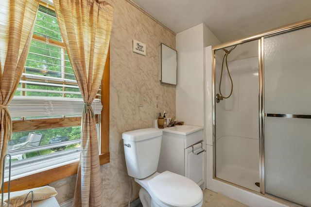 25 South Mayhew Turnpike, Hebron, NH 03241