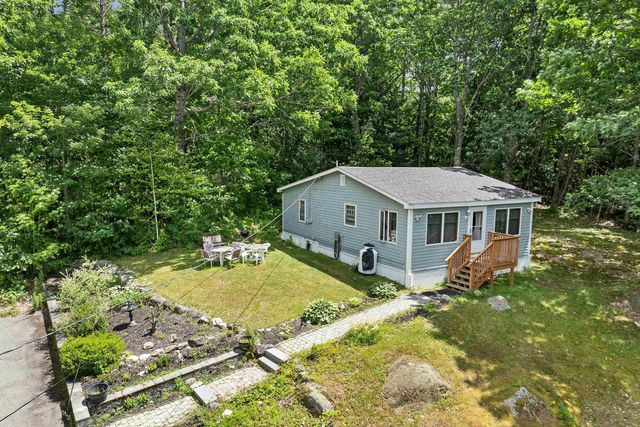 25 South Mayhew Turnpike, Hebron, NH 03241