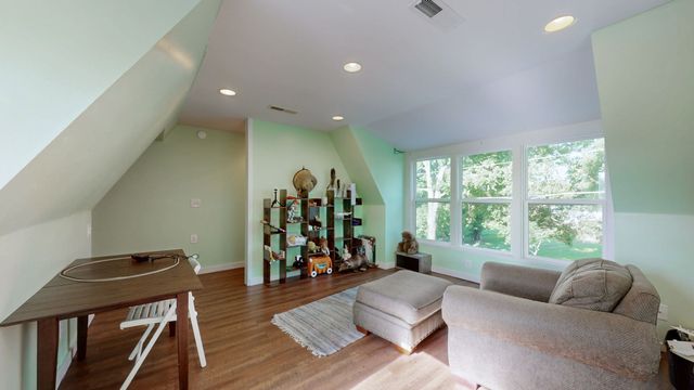 10665 Highway 54, Paris, TN 38242