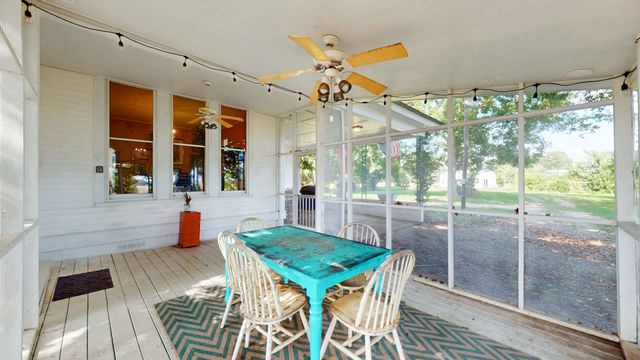 10665 Highway 54, Paris, TN 38242