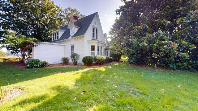 10665 Highway 54, Paris, TN 38242