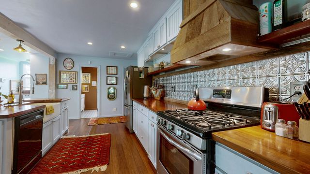 10665 Highway 54, Paris, TN 38242