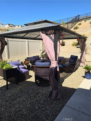 4269 Empressa Circle, Lake Elsinore, CA 92530