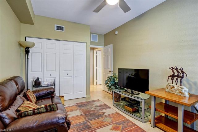 1750 Concordia Lake CIR 101, Cape Coral, FL 33909