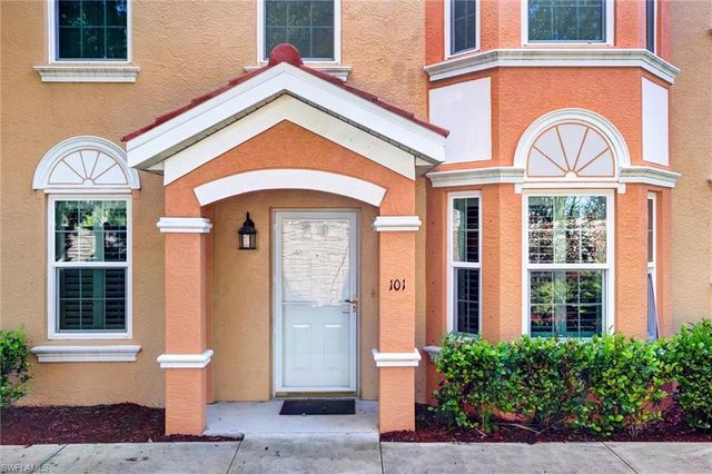 1750 Concordia Lake CIR 101, Cape Coral, FL 33909