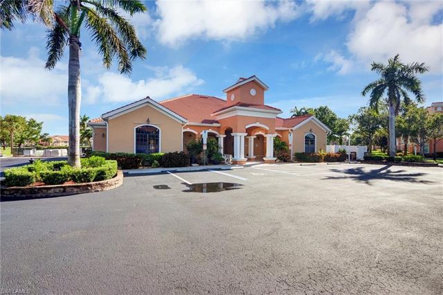 1750 Concordia Lake CIR 101, Cape Coral, FL 33909
