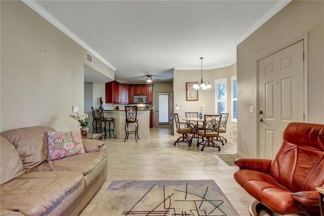 1750 Concordia Lake CIR 101, Cape Coral, FL 33909