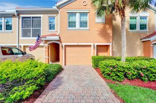 1750 Concordia Lake CIR 101, Cape Coral, FL 33909