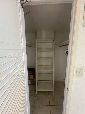 19390 Collins Avenue 1019, Sunny Isles Beach, FL 33160