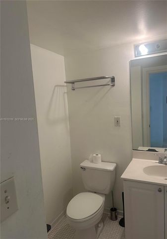 19390 Collins Avenue 1019, Sunny Isles Beach, FL 33160