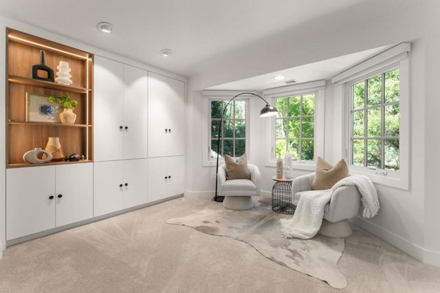 145 Gloria Circle, Menlo Park, CA 94025