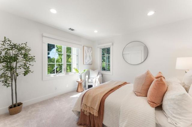 145 Gloria Circle, Menlo Park, CA 94025
