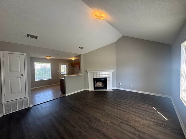 4355 CLEOPATRA RD, Memphis, TN 38128