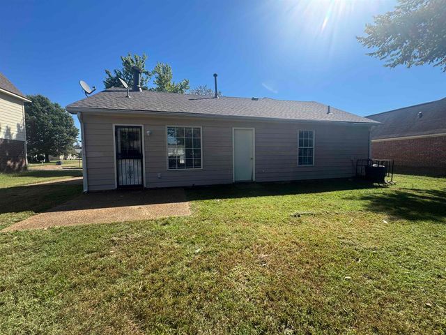 4355 CLEOPATRA RD, Memphis, TN 38128