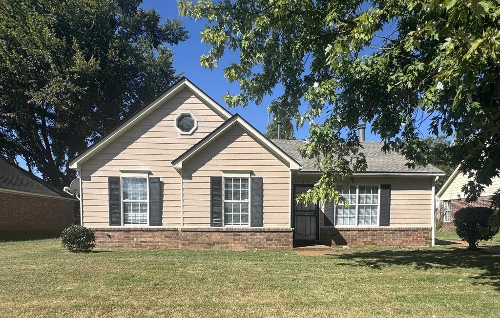 4355 CLEOPATRA RD, Memphis, TN 38128