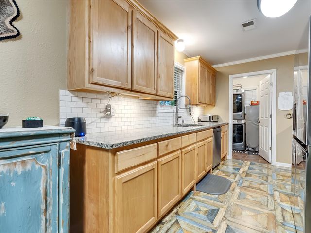 45 County Road 2219, Cleveland, TX 77327