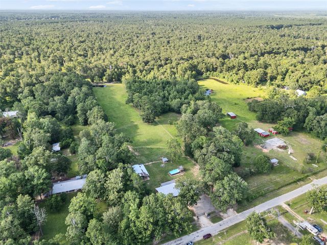 45 County Road 2219, Cleveland, TX 77327