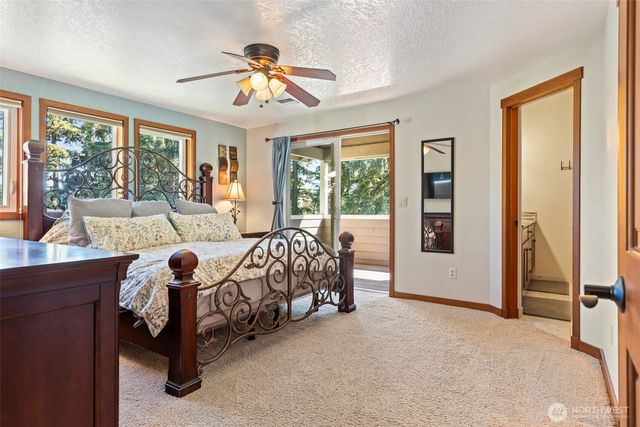 22715 Country Drive E, Graham, WA 98338