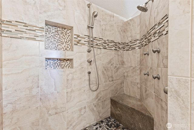 22715 Country Drive E, Graham, WA 98338