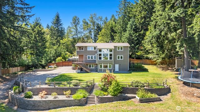 22715 Country Drive E, Graham, WA 98338