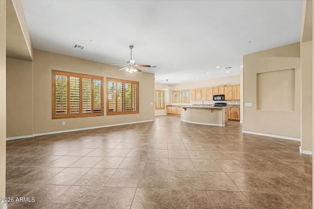 6587 S MARTINGALE Road, Gilbert, AZ 85298