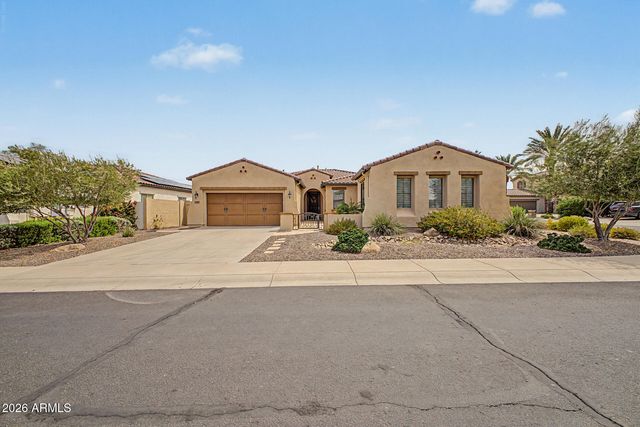 6587 S MARTINGALE Road, Gilbert, AZ 85298