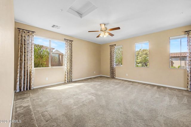 6587 S MARTINGALE Road, Gilbert, AZ 85298