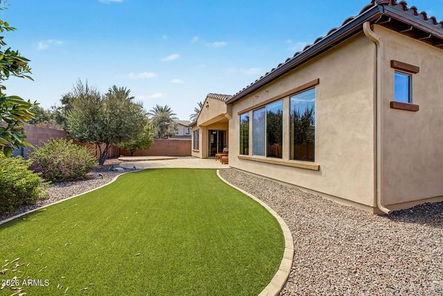 6587 S MARTINGALE Road, Gilbert, AZ 85298