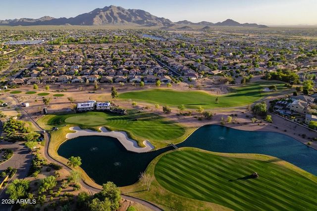 6587 S MARTINGALE Road, Gilbert, AZ 85298