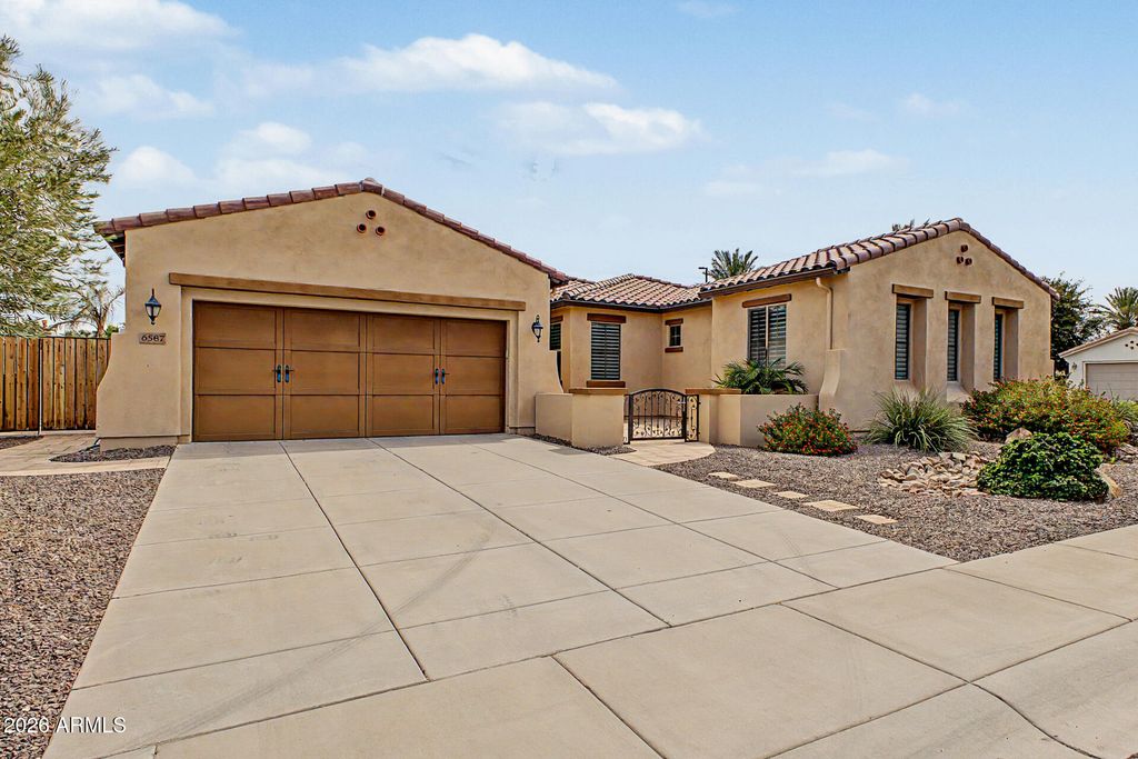 6587 S MARTINGALE Road, Gilbert, AZ 85298 — photo 5