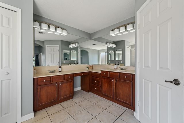 5537 SE Hammock Reserve Terrace, Hobe Sound, FL 33455