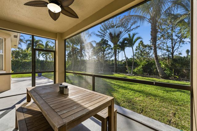 5537 SE Hammock Reserve Terrace, Hobe Sound, FL 33455
