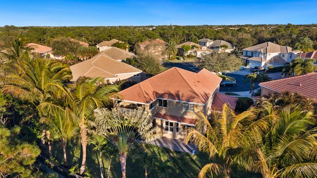 5537 SE Hammock Reserve Terrace, Hobe Sound, FL 33455