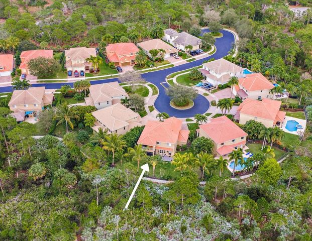 5537 SE Hammock Reserve Terrace, Hobe Sound, FL 33455