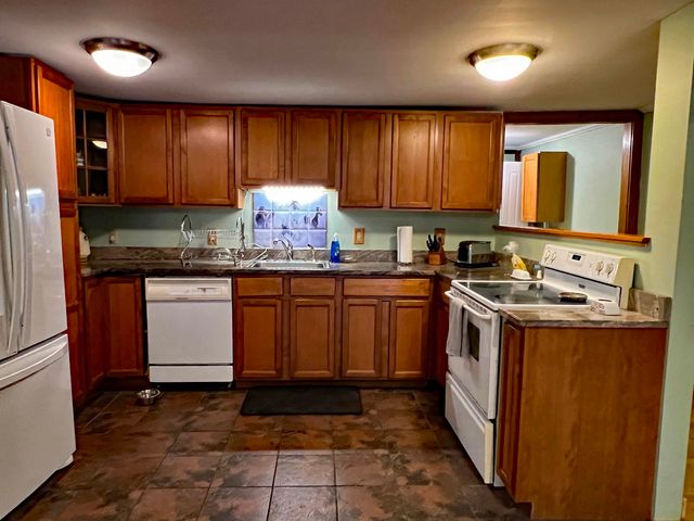 41 Organ Street, Brattleboro, VT 05301