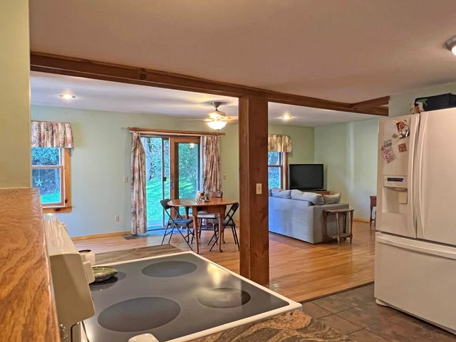 41 Organ Street, Brattleboro, VT 05301