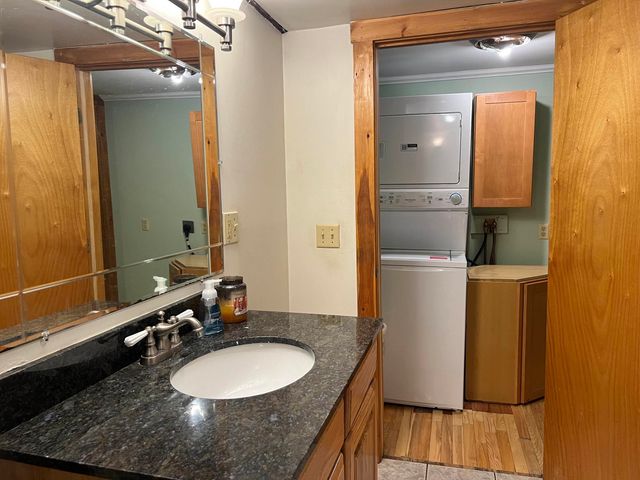 41 Organ Street, Brattleboro, VT 05301