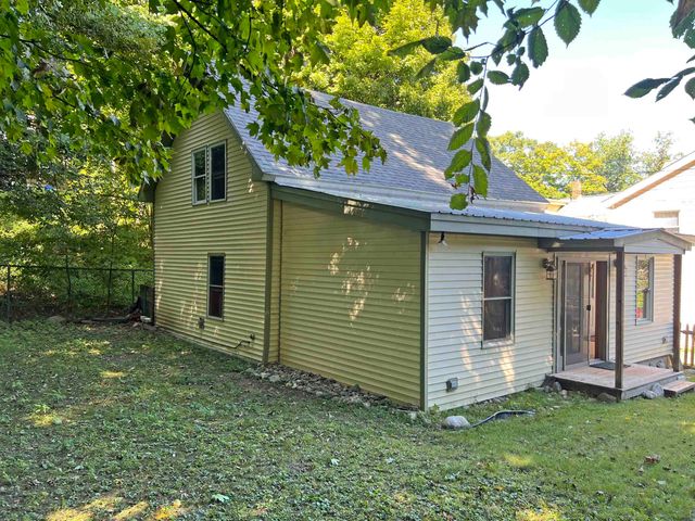 41 Organ Street, Brattleboro, VT 05301