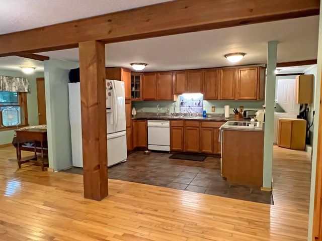 41 Organ Street, Brattleboro, VT 05301